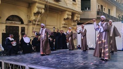 شارع الفن» و«شاطئ الفن» يواصلان نشر البهجة في صيف الإسكندرية