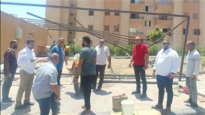 حملات موسعة لرفع الإشغالات وإزالة المخالفات بعدد من مناطق حدائق أكتوبر