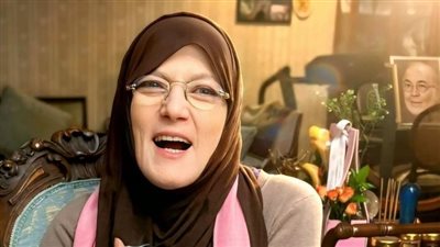 صفوت دسوقي يكتب: شمس البارودي.. فاتنة السبعينيات تفتح نافذة على الحياة عبر مواقع التواصل 