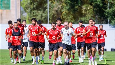 الأهلي يحسم مصير نجومه.. شوبير يكشف تطورات عقد إمام عاشور وموقف ثلاثي الفريق