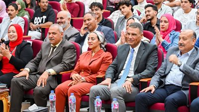 محافظ جنوب سيناء يشهد حفل تكريم أوائل الشهادات العامة والأزهرية