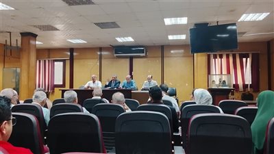 تعليم البحيرة  يناقش مصروفات   المدارس الخاصة 