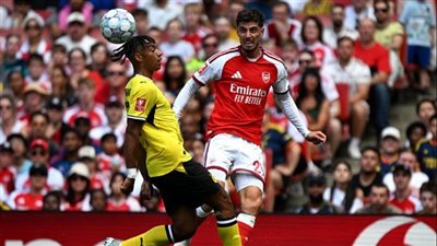 بوروسيا دورتموند يهزم آرسنال ويحصد كأس الإمارات بثلاثية مثيرة