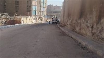 حملة مكبرة ترفع 400 طن مخلفات رتش بجوار سلم الدائري في الهرم