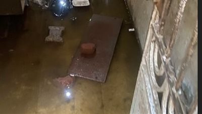 استغاثة لمحافظ الجيزة ووزيرة التنمية المحلية.. مياة الصرف تحاصر منازل ومحال بولاق الدكرور