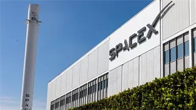 كوريا تكشف أول صور لموقع تحطم صاروخ SpaceX على القمر