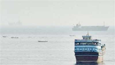إيران تشدد شروطها لإعادة فتح مضيق هرمز.. عراقجي: واشنطن تنتهك الاتفاق