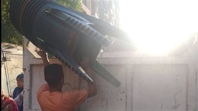 حي دار السلام يواصل شن الحملات المكثفة للقضاء على كل إشغالات الطريق