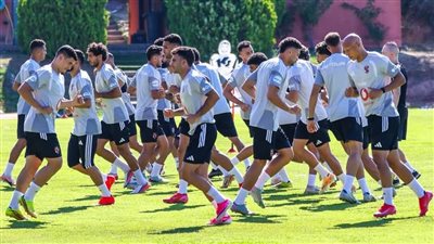 شوبير يكشف سياسة الأهلي تجاه نجومه: الخماسي مستمر.. والرحيل مشروط بعرض لا يُرفض