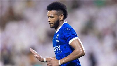 الهلال يوقع مخالصة مالية مع علي البليهي والاتفاق يتحرك لضمه