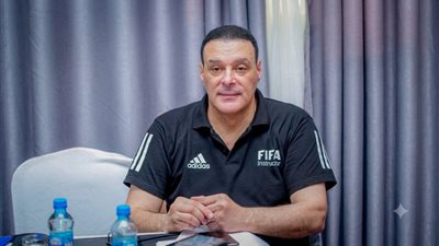 لجنة الحكام تستعد للموسم الجديد وعصام عبد الفتاح يحسم سياسة الثواب والعقاب