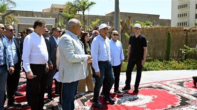رئيس الوزراء يتفقد أعمال تطوير حديقة الأندلس بطنطا