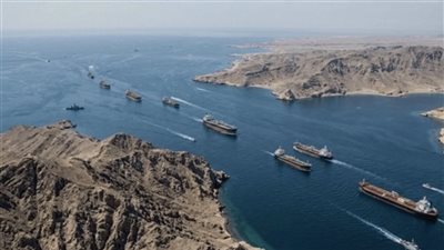 إيران: لن يفتح مضيق هرمز ما لم تغير الولايات المتحدة سلوكها وتقبل شروطنا