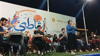 ليالي الطرب تتواصل على مسرح جمصة ضمن برنامج 