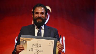 أمير اليماني وأحمد فؤاد يتقاسمان جائزة أفضل مخرج بالمهرجان القومي للمسرح