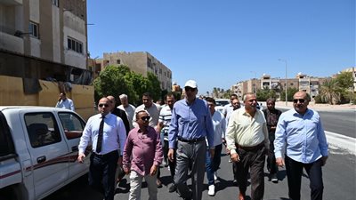 تطوير طرق طور سيناء.. جولة ميدانية لمحافظ جنوب سيناء