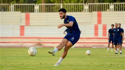 الزمالك يحسم مستقبل حسام أشرف.. قرار نهائي بعد تألقه في فترة الإعداد