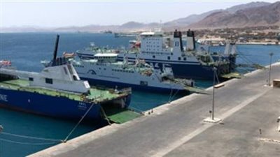 تداول 11 ألف طن و506 شاحنة بضائع  بموانئ البحر الأحمر