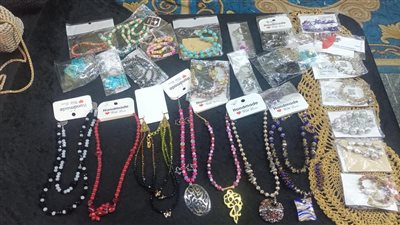 وحدة «أيادي مصر» بالمنيا تستعرض منتجاتها التراثية في معرض «كنوز مصر»