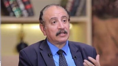  فهمي: الأزمة الأمريكية الإيرانية أمام سيناريوهات مفتوحة.. وهرمز يتحول إلى ورقة ضغط تفاوضية