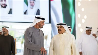 بن زايد يبحث مع نظيره البحريني القضايا الإقليمية والدولية 