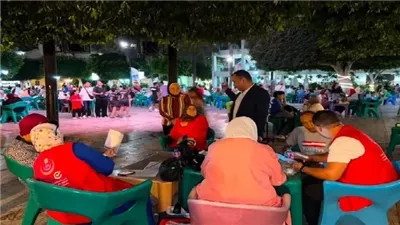 نائب مدير صحة الإسكندرية يتفقد فرق «100 يوم صحة» بحدائق أنطونيادس والنادي الأوليمبي 