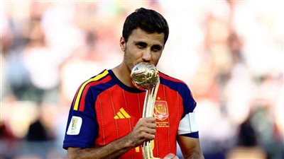 مانشستر سيتي يرفض عرض برشلونة الثاني لضم رودري.. واللاعب يعلن موقفه
