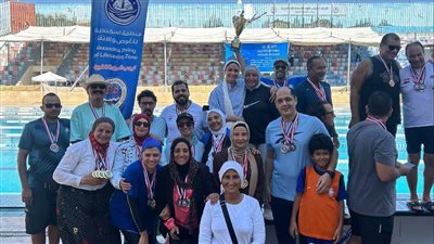 أبطال سموحة يتألقون ويحصدون 64 ميدالية في بطولة الإسكندرية للسباحة بالزعانف «الماستر»