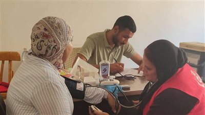 قافلة طبية موسعة بالسيدة زينب للكشف المبكر عن الأمراض والأورام