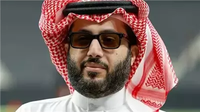تركي آل الشيخ يحتفل بتحقيق 