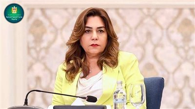 وزيرة التنمية المحلية والبيئة توجه قطاع التفتيش والمتابعة بالمرور الميداني على مدينة الخانكة 