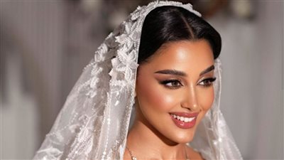 دليل شامل لاختيار الفاونديشن المناسب لإطلالة عصرية يوم زفافك