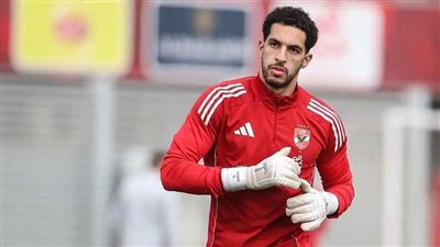 شوبير يكشف كواليس العرض الإيطالى لحارس الأهلى 
