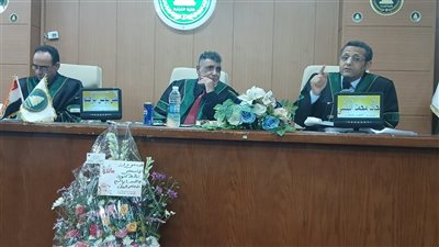  نقيب الصحفيين في مناقشة ماجستير بالمنصورة: الرسالة علامة فارقة لدراسة إدارة المؤسسات الصحفية  