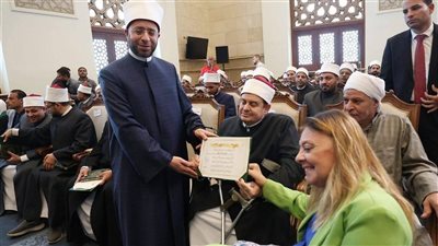 وزير الأوقاف يكرم عددًا من أبناء الوزارة من ذوي الهمم ويؤكد: واجب ديني