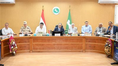 توفير 13 فرصة عمل و6 مساعدات عاجلة ومنح 11 كوبونًا  لأهالي الشرقية