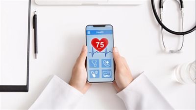 فرح عمرو تبتكر تطبيقًا ذكيًا لمساعدة المرضى في الطوارئ والاستشارات الطبية