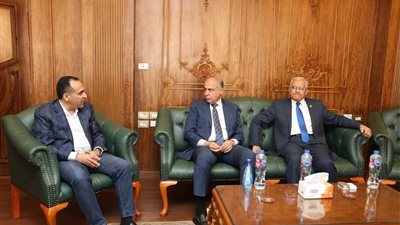 20 منحة دراسية مجانية من جامعة اللوتس لأبناء محافظة المنيا