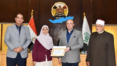 محافظ الفيوم يكرم أوائل الثانوية العامة والأزهرية والدبلومات الفنية