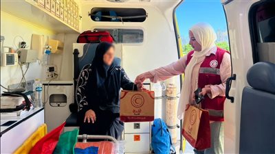 الهلال الأحمر المصري يستقبل الدفعة الـ76 من الجرحى والمرضى الفلسطينيين عبر معبر رفح