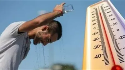 حالة الطقس اليوم.. حرارة شديدة نهارًا ورذاذ خفيف وشبورة على بعض الطرق