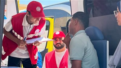 الهلال الأحمر يطلق قافلة «زاد العزة» 261 ويستقبل الدفعة 77 من الجرحى الفلسطينيين