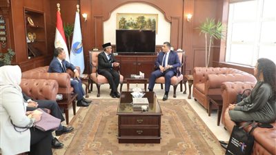  استعراض الفرص المتاحة بين البحر الأحمر وأندونيسيا لدفع جهود التنمية والاستثمار بالمحافظة 
