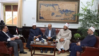 رئيس جامعة الإسكندرية يستقبل الدكتور عباس شومان بختام الأسبوع الدعوي الـ22 بالجامعة