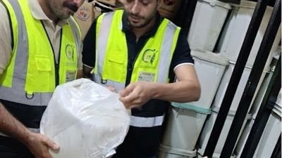 ضبط 10 أطنان زبدة وقشطة مجهولة المصدر داخل ثلاجة بقطور