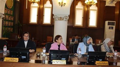 جامعة الإسكندرية تطور منظومة الخدمات الرقمية وتتوسع في تقديم الشهادات المصغره