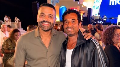 بعد «إفراج».. عمر السعيد يلتقي عمرو سعد مجددًا في حفل بالساحل الشمالي
