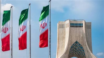 إيران تهدد دول الجوار باستهداف مصالحها.. ما القصة؟ 