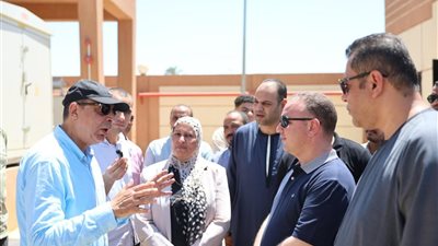 المنيا تتابع أعمال محطة رفع صرف صحي بقرية بني حافظ 