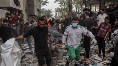 7 مصابين في غارة إسرائيلية بخان يونس جنوب غزة